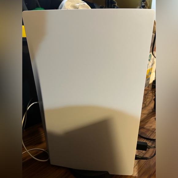 Used for 4 months, won another in a giveaway so im selling this one.